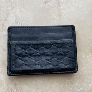 Authentic Gucci GG embossed card case w money clip